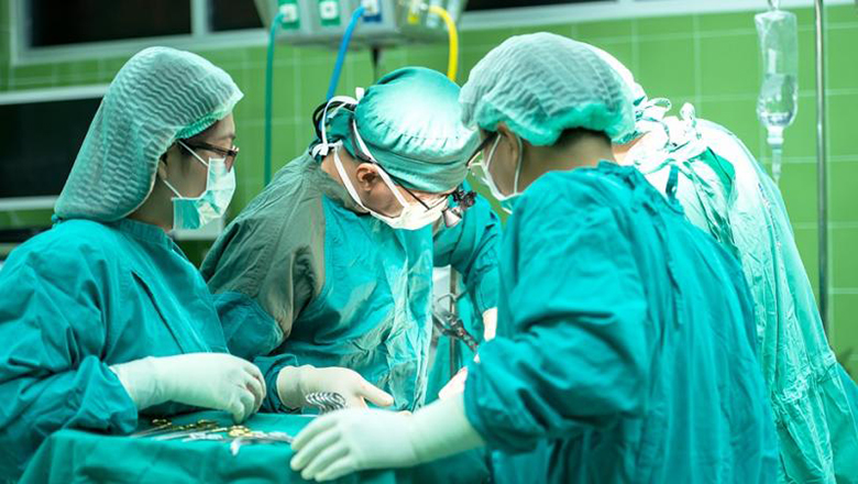 Specialist Surgeon